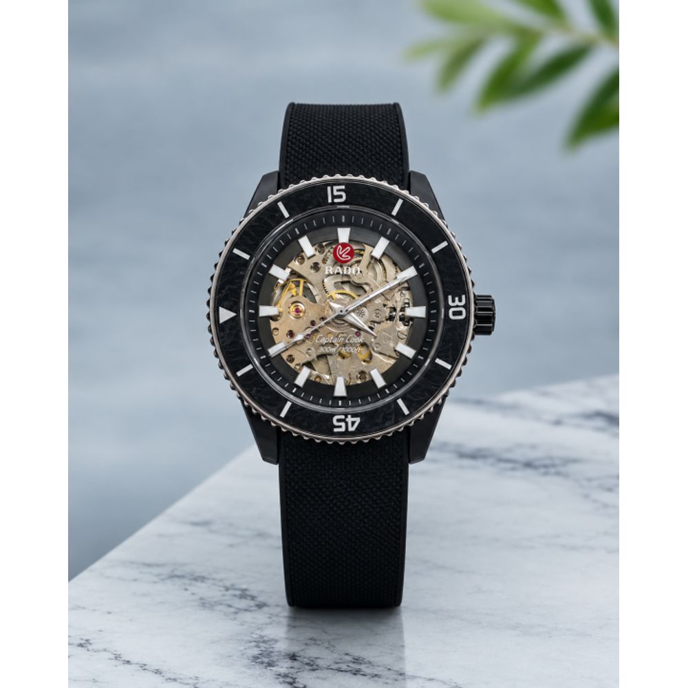 Raado Captain Cook Automatic. Black and silver bazzle