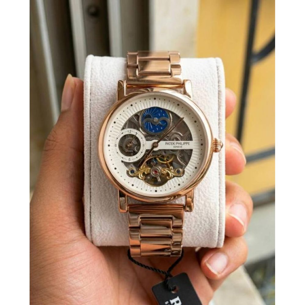 Pateek philipp_e Skeleton