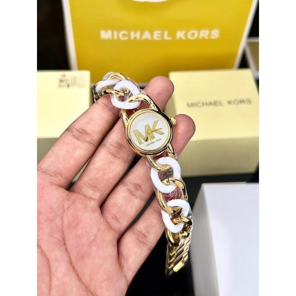 MICHEAL KORS WATCH M-585