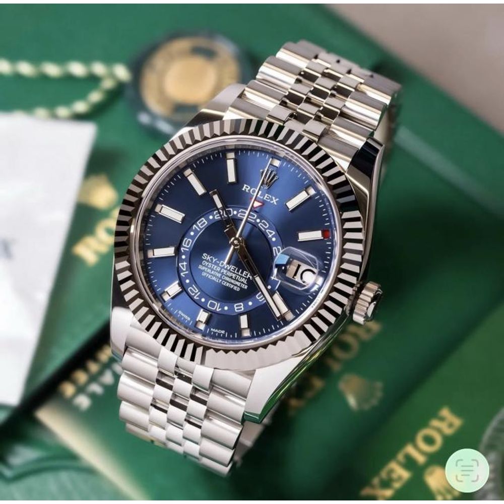 Role ex SKY DWELLER SWISS MOVEMENT WORKING LIKE AUTO 323