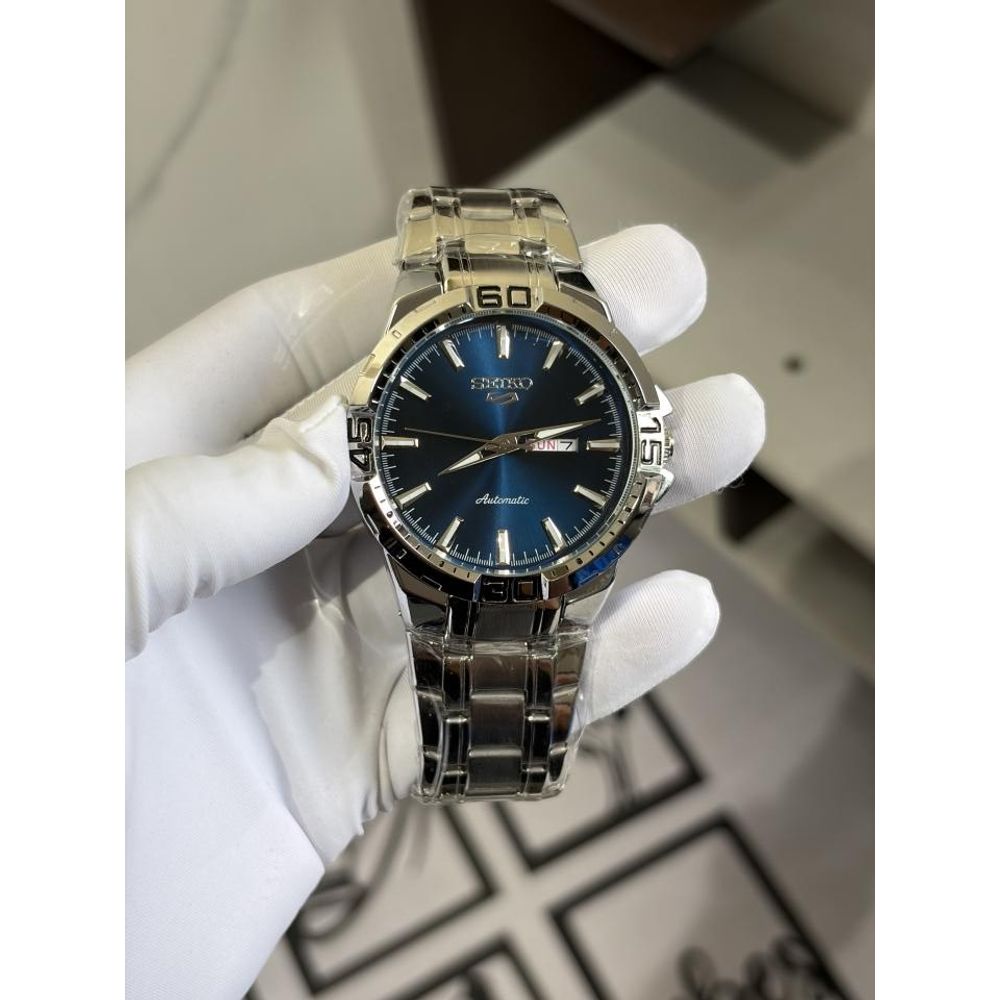 SEIKO 5 DAY DATE SWISS MOVEMENT 1188