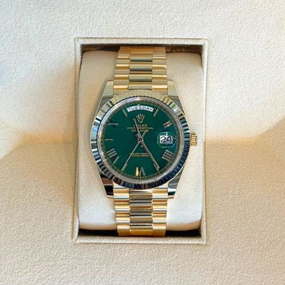 Rollex Day Date gold green
