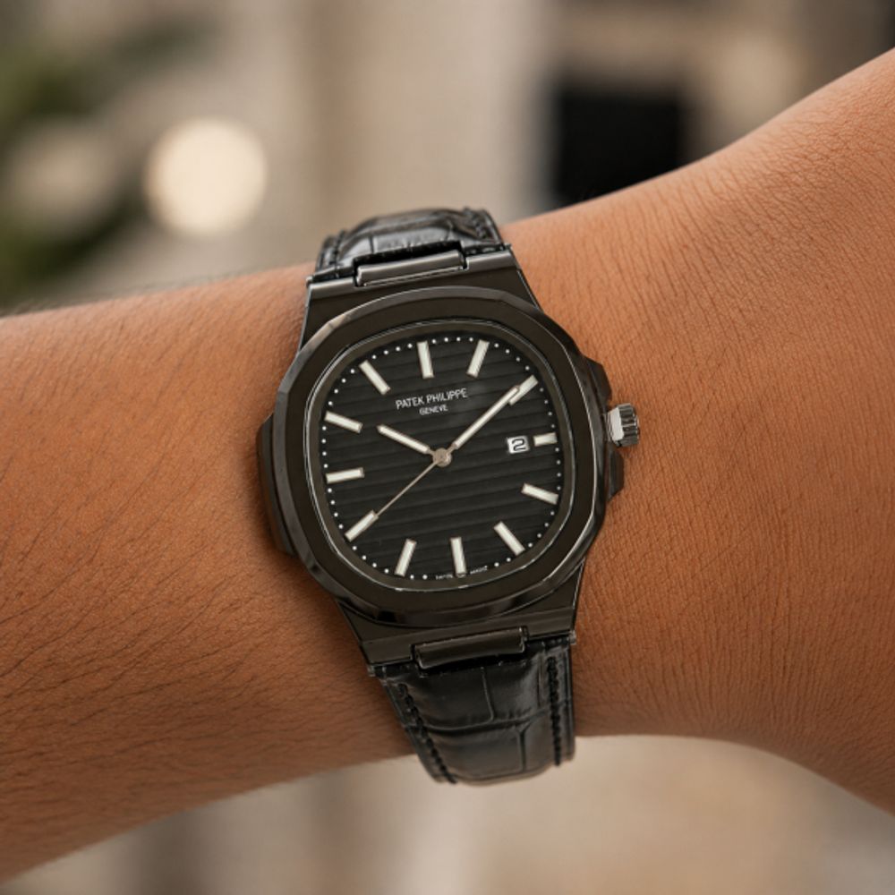 Patek Philipp Nautilus Quartz Leather