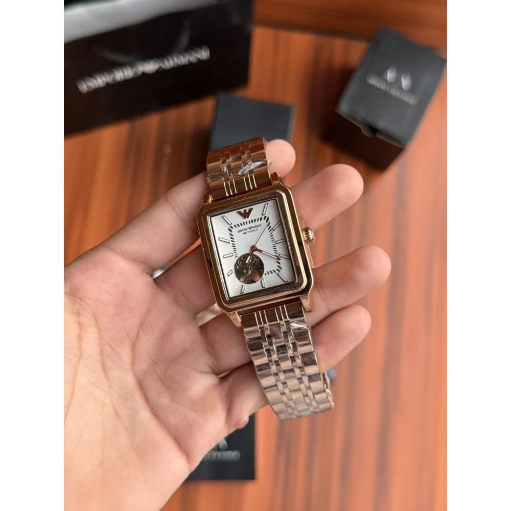 EMPORIUUM ARRWA%! AUTOMATIC