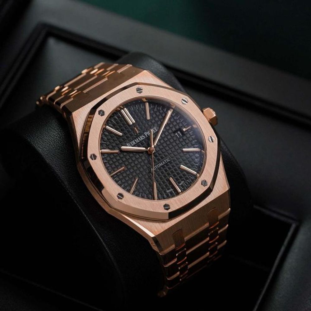 AUDEMAR PIGUET WATCH M-878