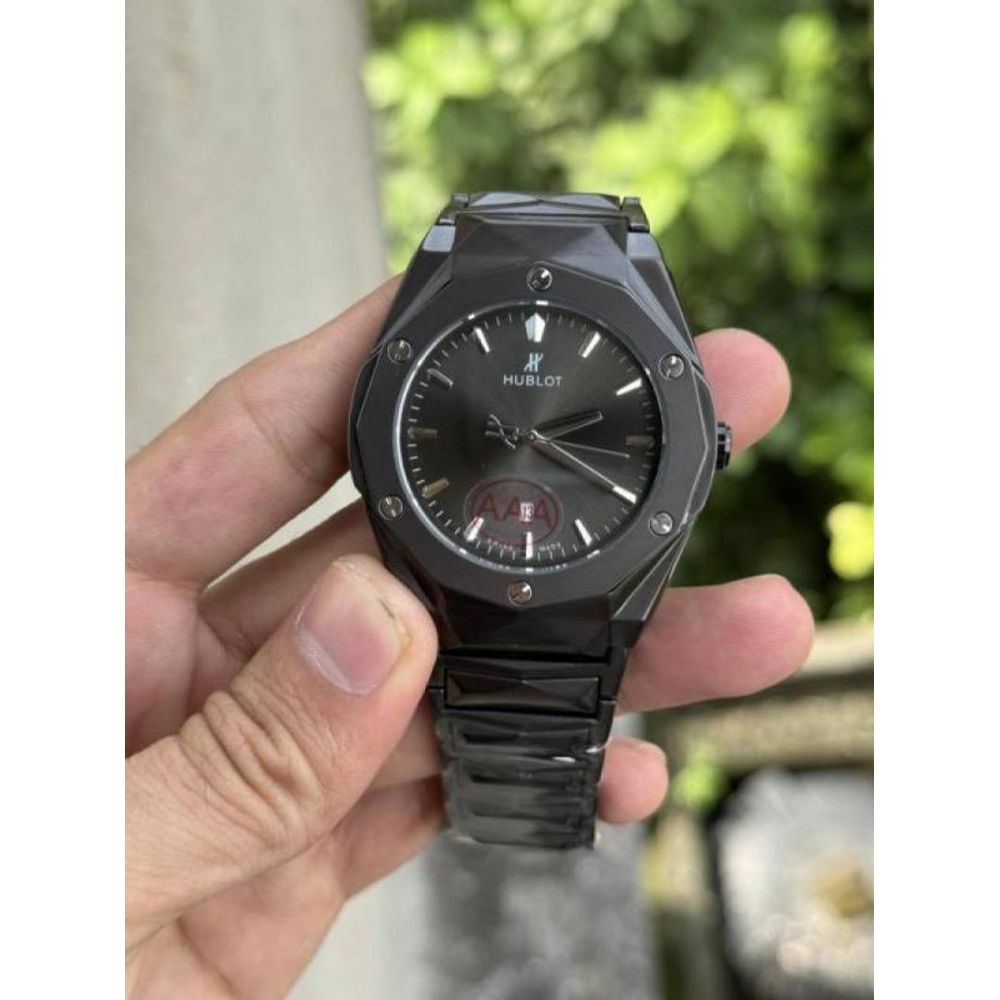 Hublot Bigbang Quartz Metal Black
