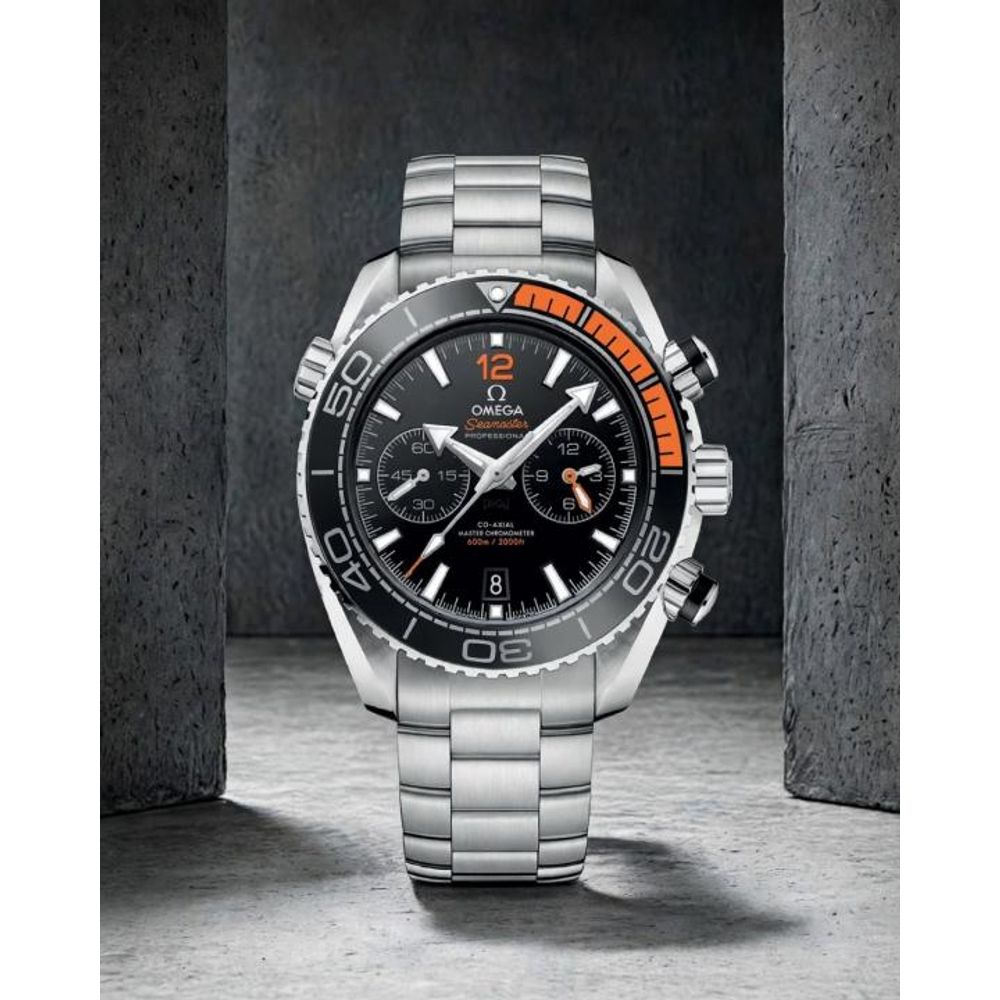 OMEGG_A Seamaster Planet Ocean 600M Co-Axial Chronograph plan silver Black Orange.