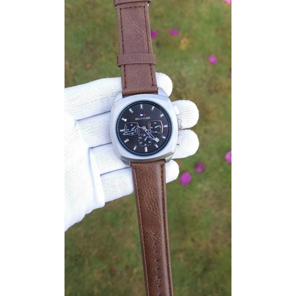 Tommyy Hilfiger Chronograph Brown Silver Black AT392