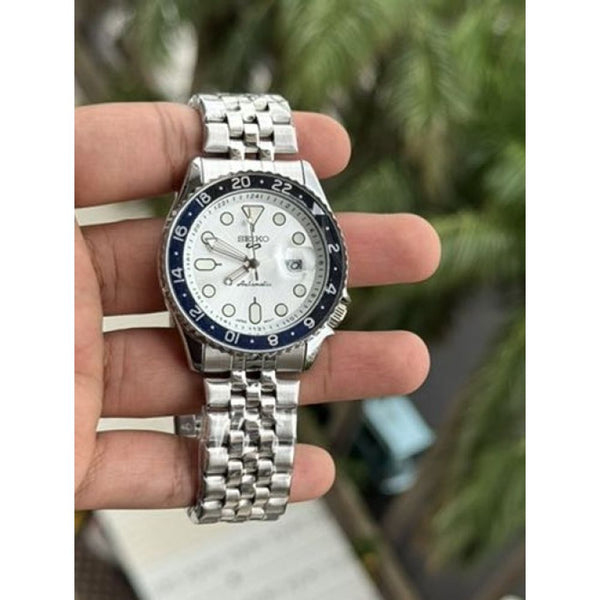 Seiko 5 Sports GMT Quartz