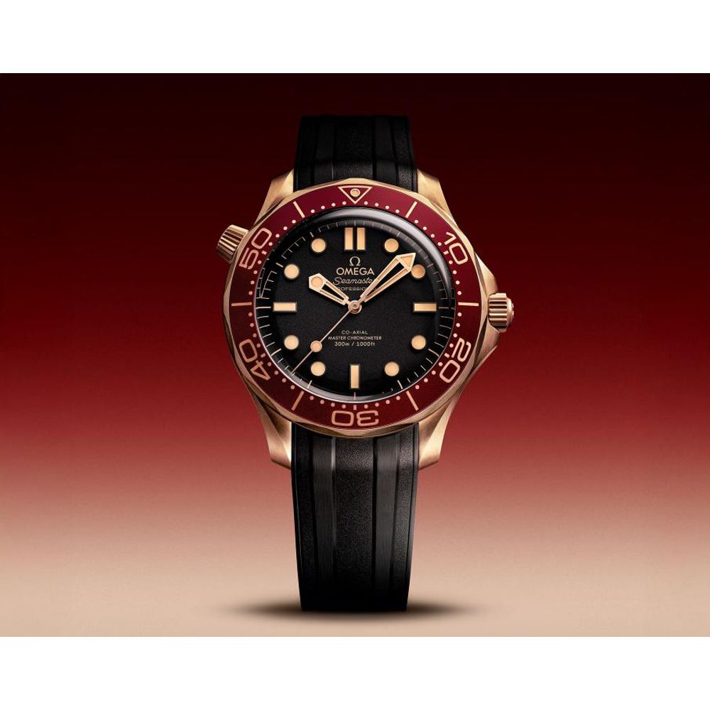 Omegg_a Seamaster Diver 300M Automatic Black-tipped -Black
