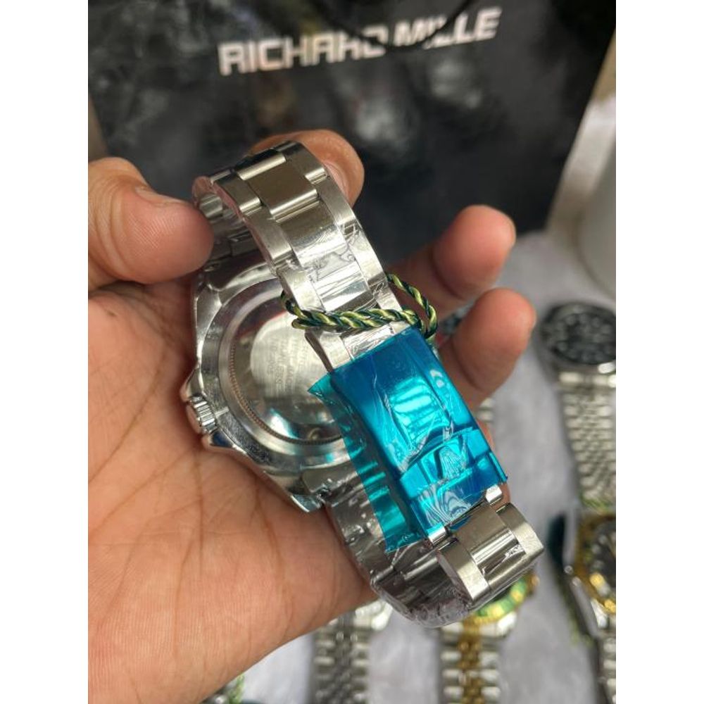 ROLLEX GMT MASTER 2 SILVER RED BLUE WHITE DIAL AT462