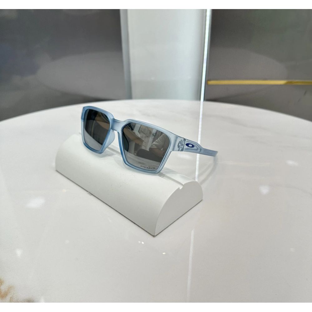 Oakle y Blue Mirror Premium Shades 9497