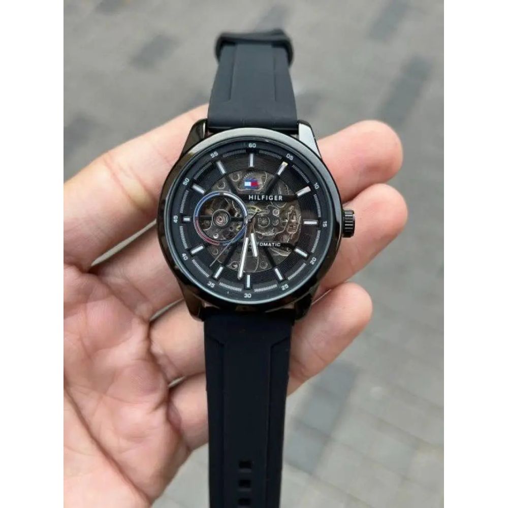 Tommy Hilfiger Automatic silicon belt