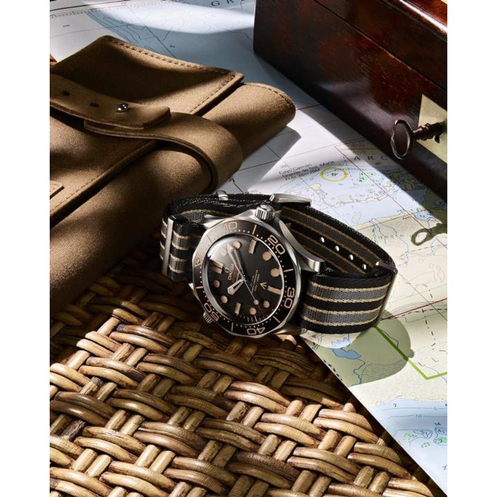 Omegha Seamaster Diver 300 Automatic