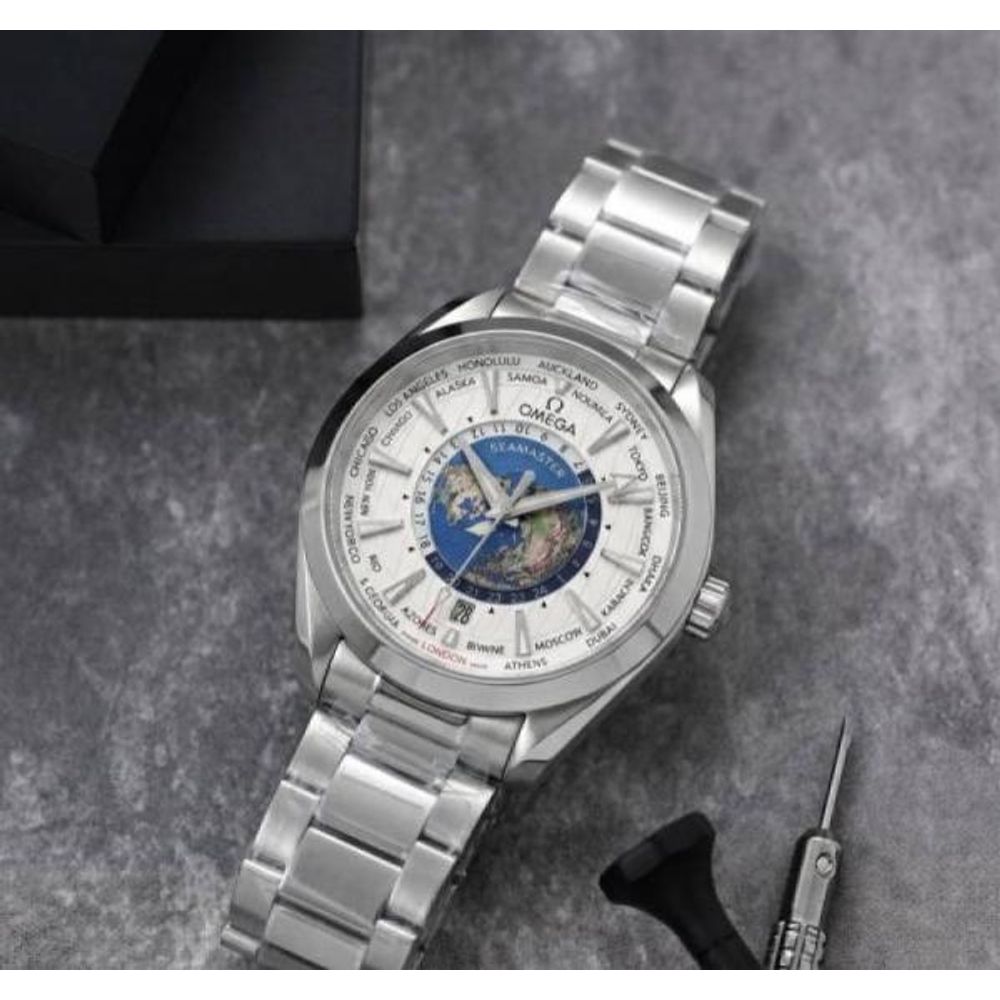 Omegga Seamaster Aqua Terra World Map ( Swift Movement )