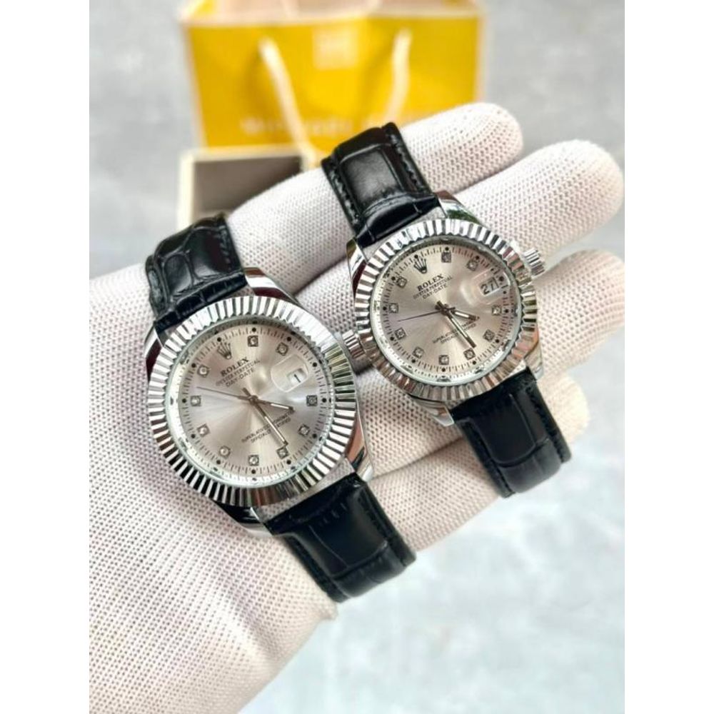 Role_ex Oyster Date Couple