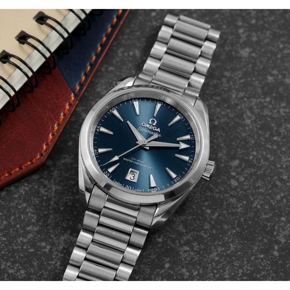 Omegg_a seamaster 150m aqua terra