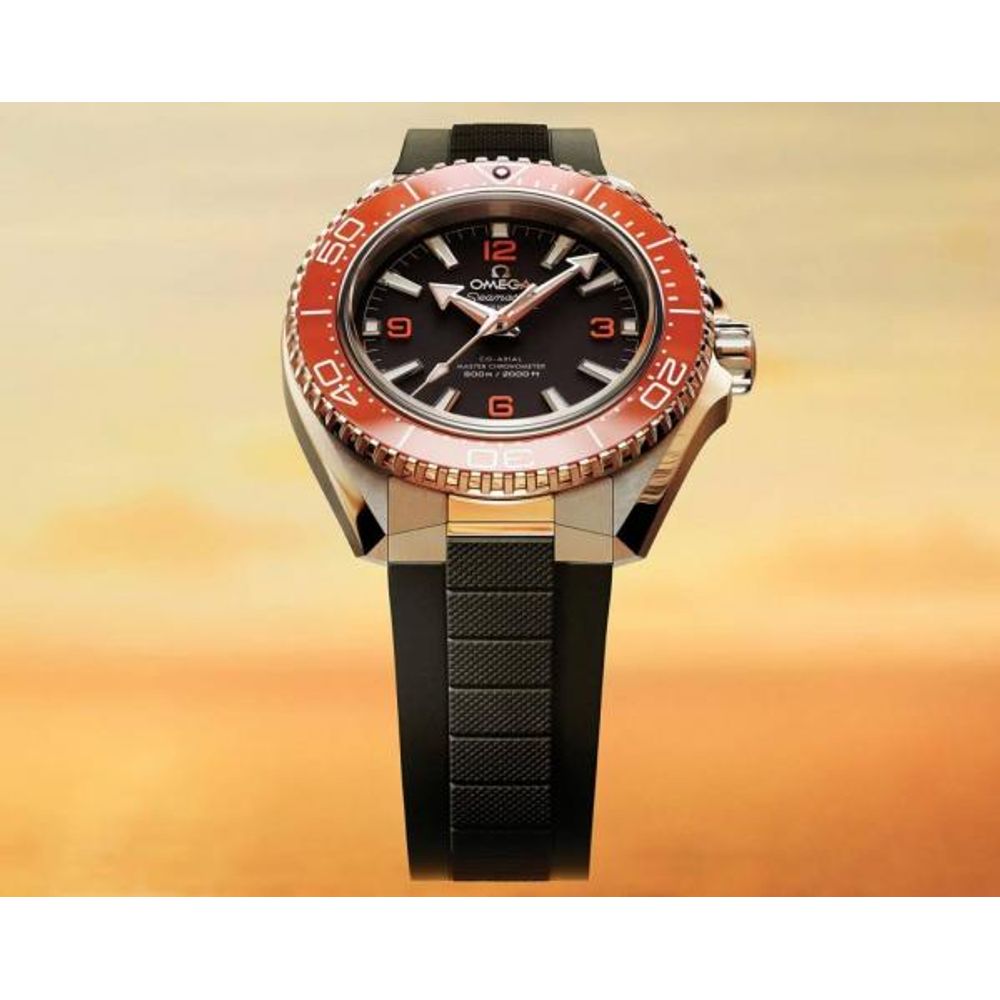 Omegg_a Seamaster Planet Ocean 600M Co-Axial Master Chronometer black orange