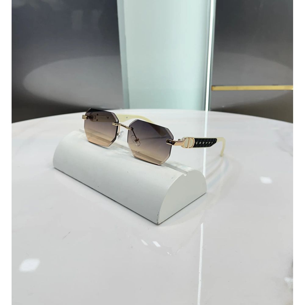 Cristian Dio r All Cream Premium Shades 084