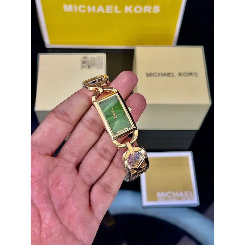 MICHEAL KORS WATCH M-578
