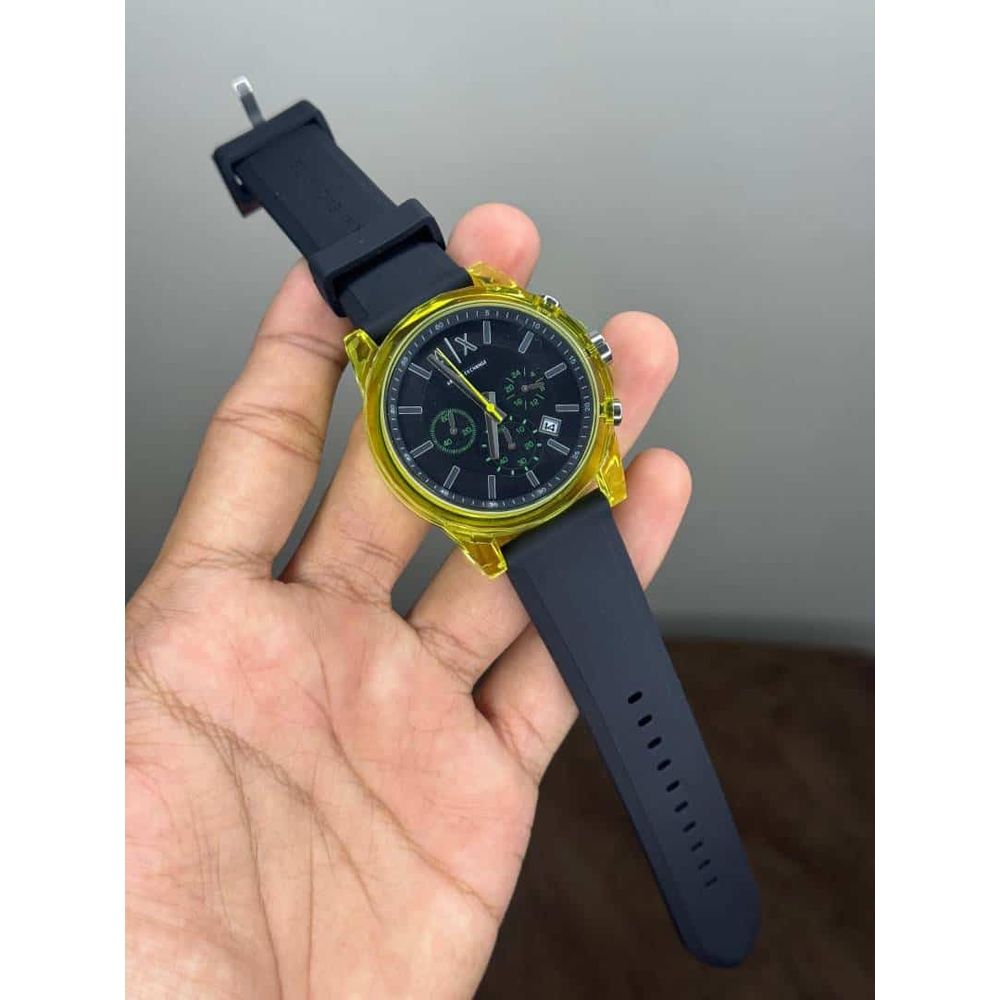 Arman i Exchang e Black-Neon Chronograph Premium Watch
