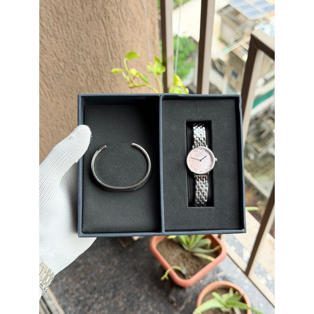 Daniel Wellington Petite Lumine Silver Rose Pink with Classic Silver Bracelet