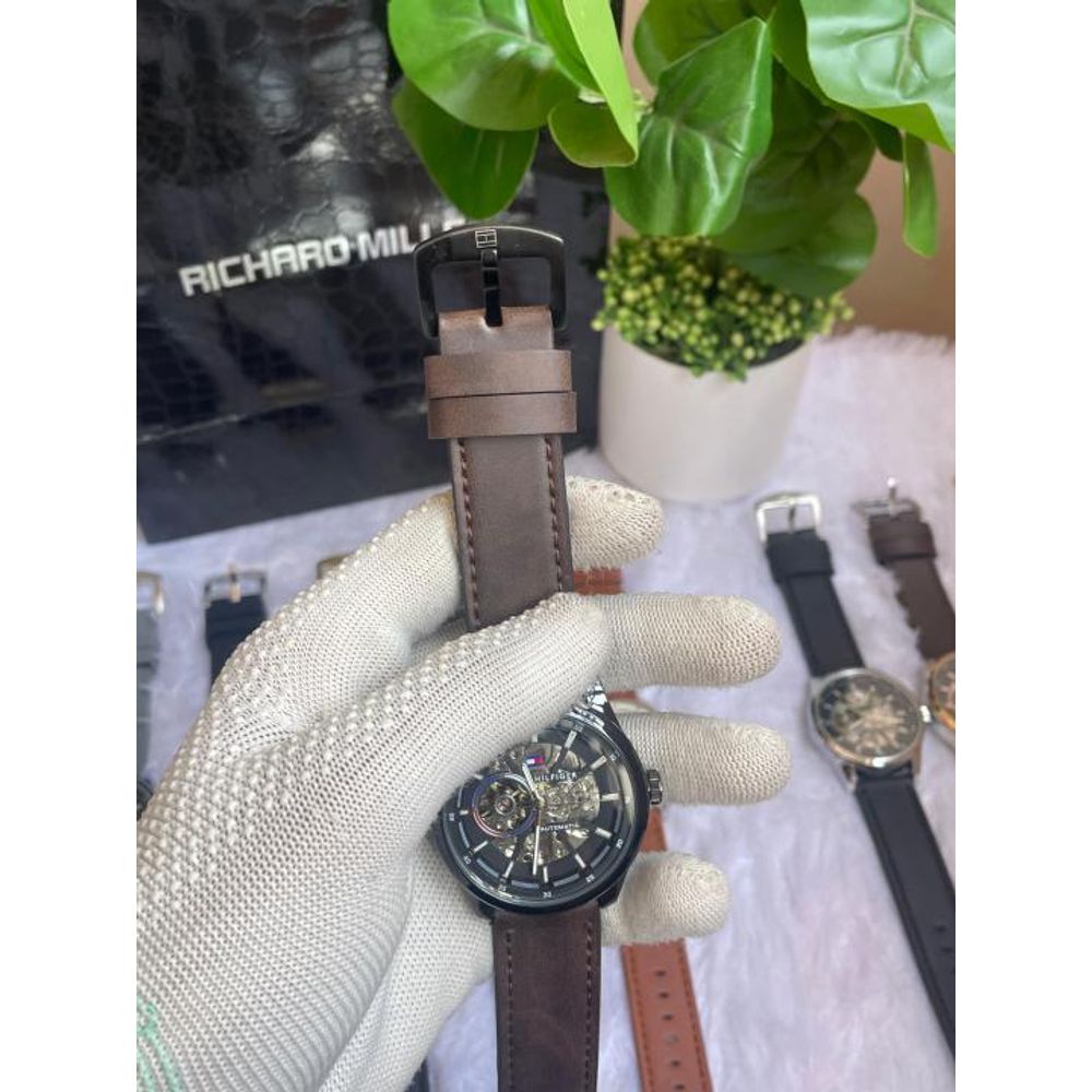 Tommyy  Hilfiger Automatic Leather Brown Black AT143