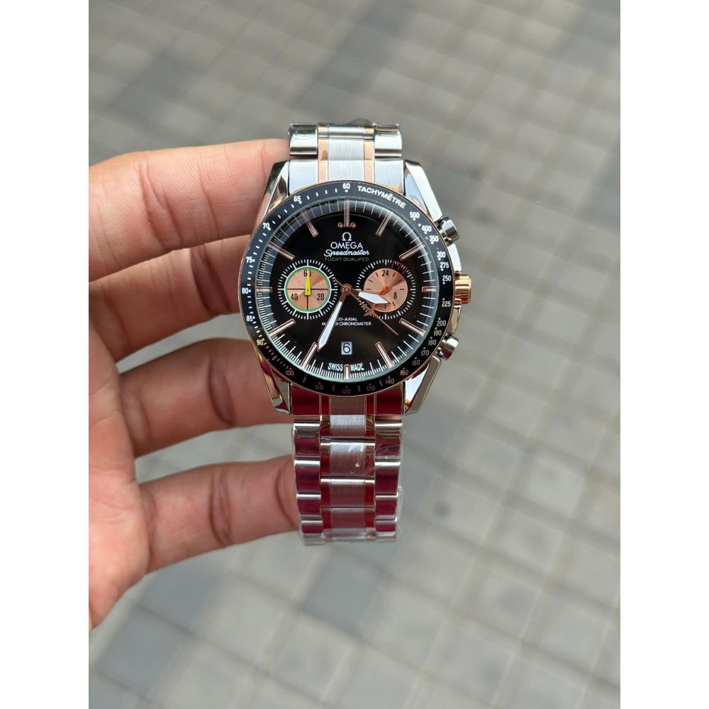 Omeg a Speedmaster Chronograph