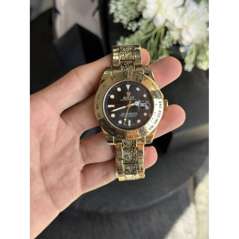 Role Vintage Gold Black Quartz