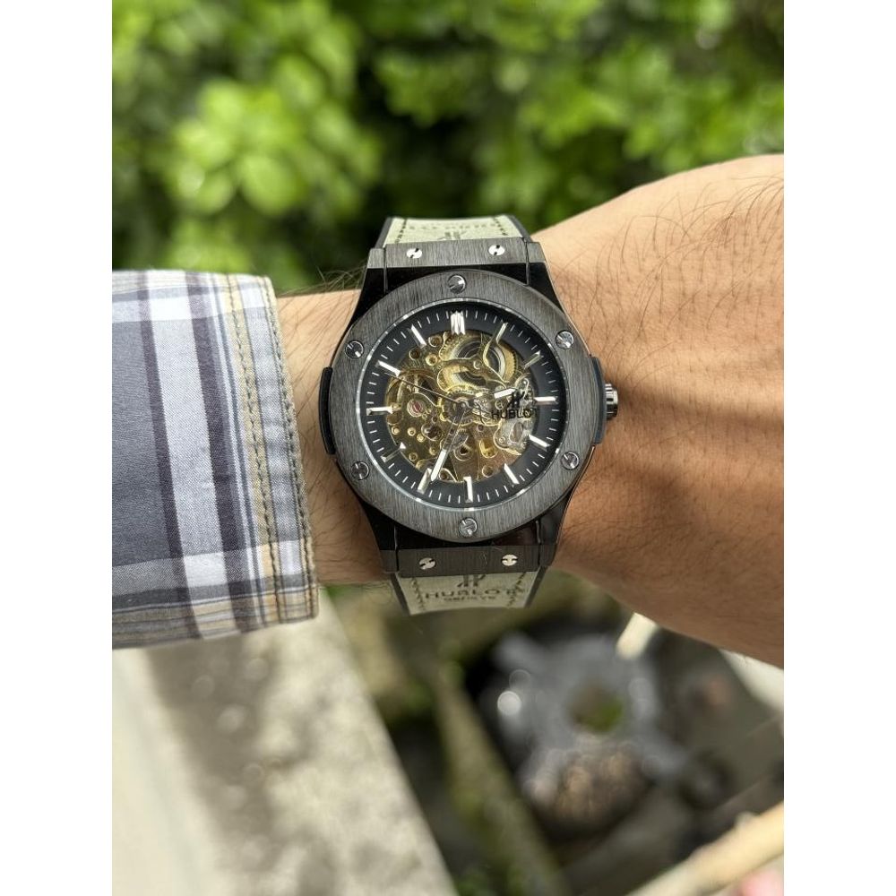 Hublo t Bigbang Automatic ( Open back )
