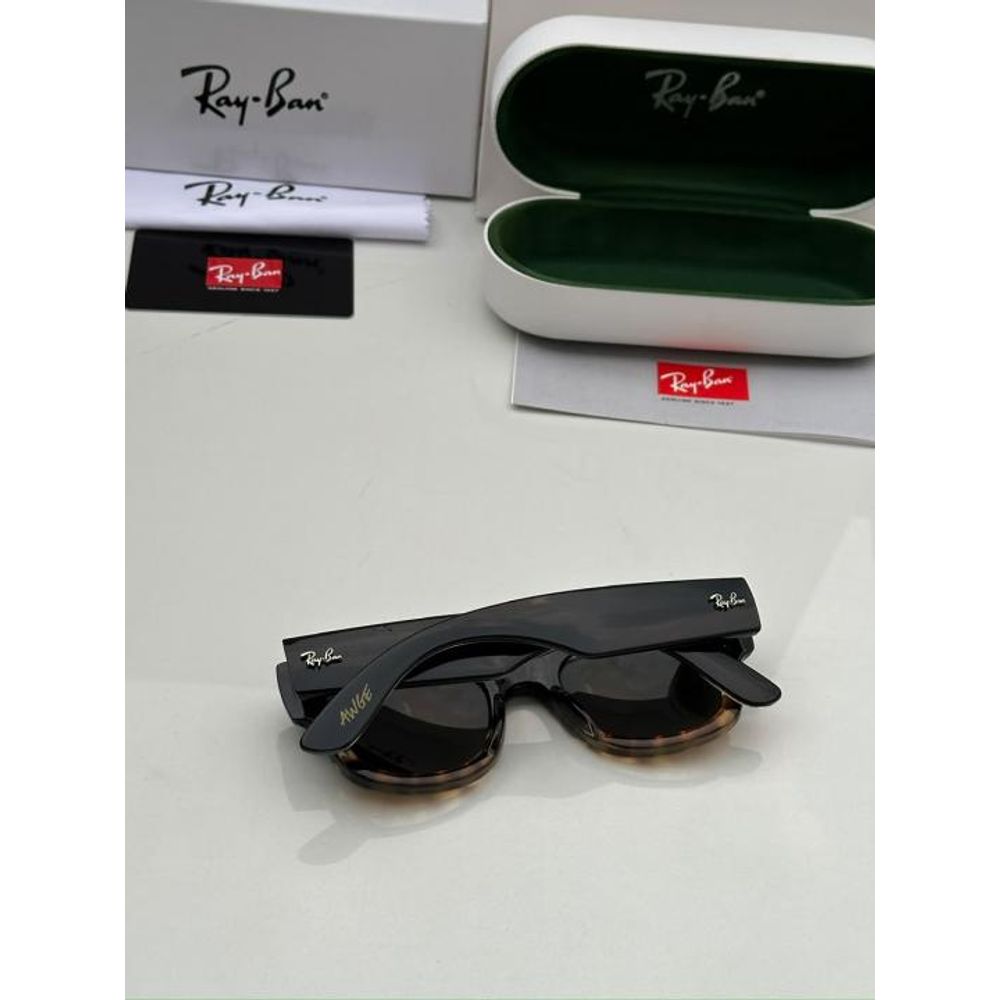REY BAN SUNGLASS Z-722