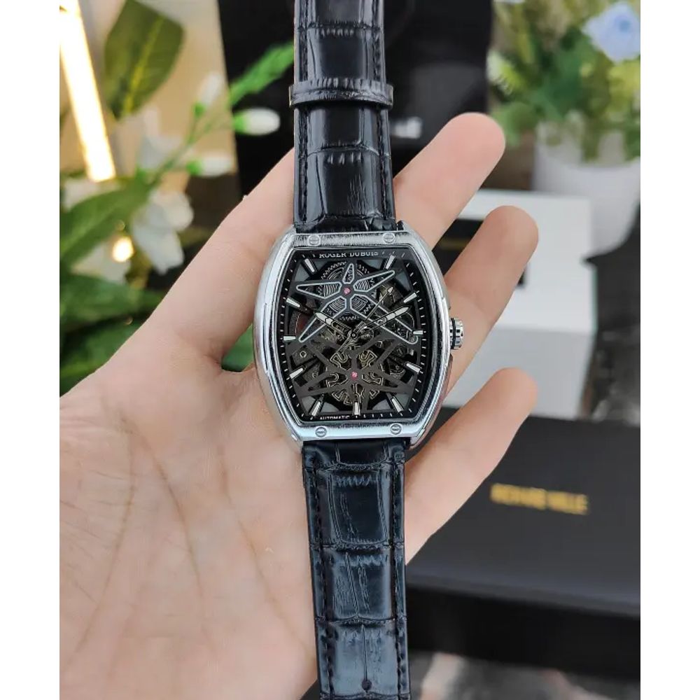 ROGER DUBUISWACH M-890