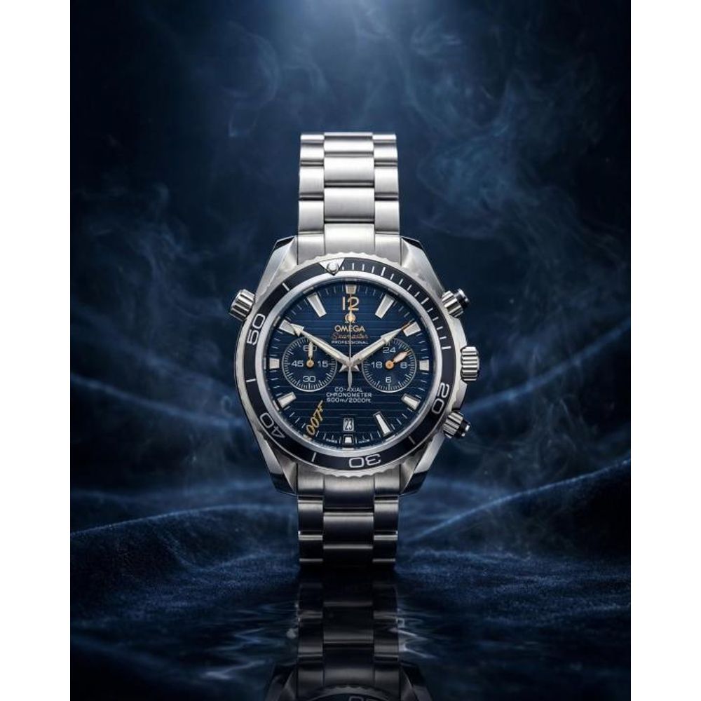 OMEGG_A Seamaster Planet Ocean 600M Co-Axial Chronograph 007 silver Blue.
