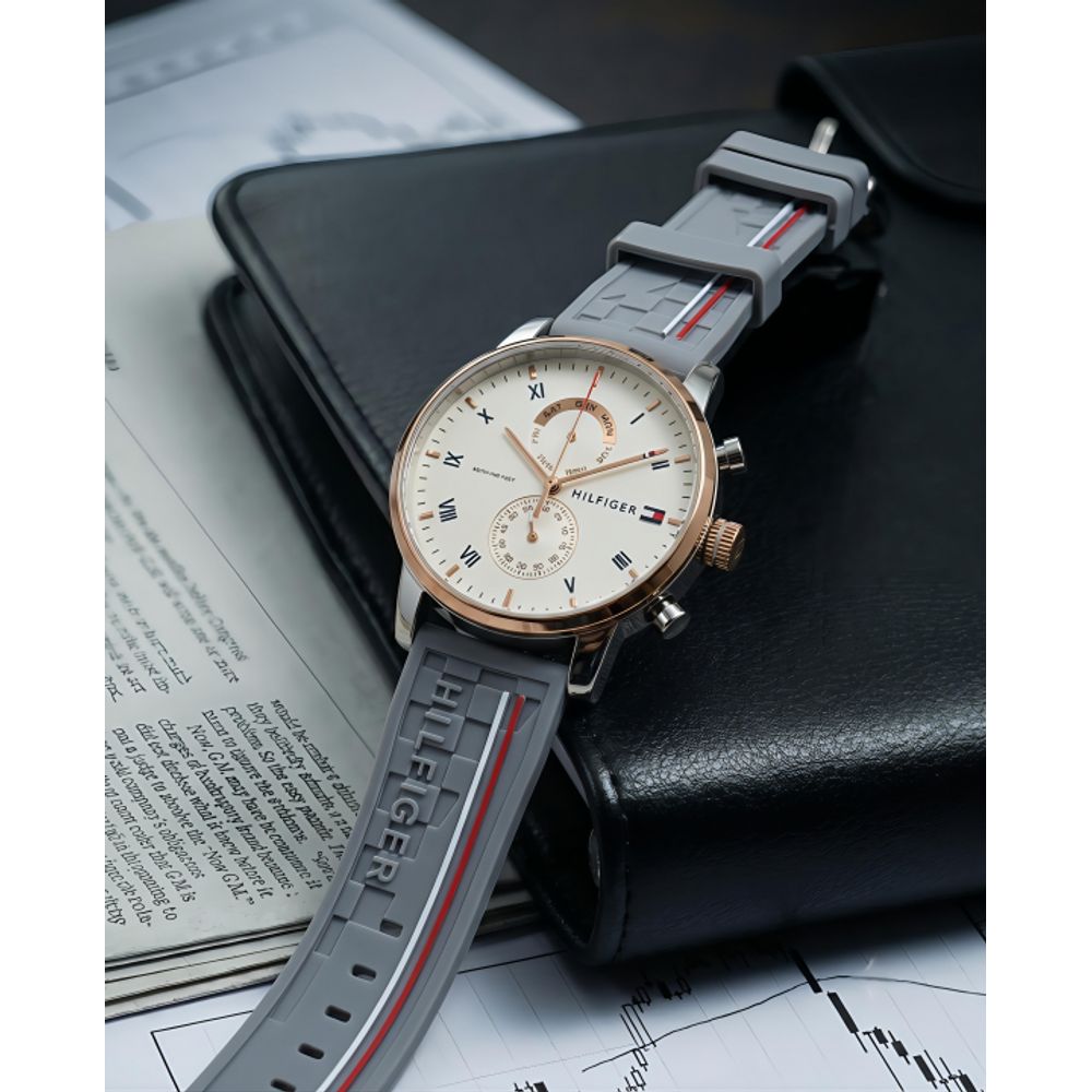 Tommy Hilfigar Decker Multi-Dial Chronograph