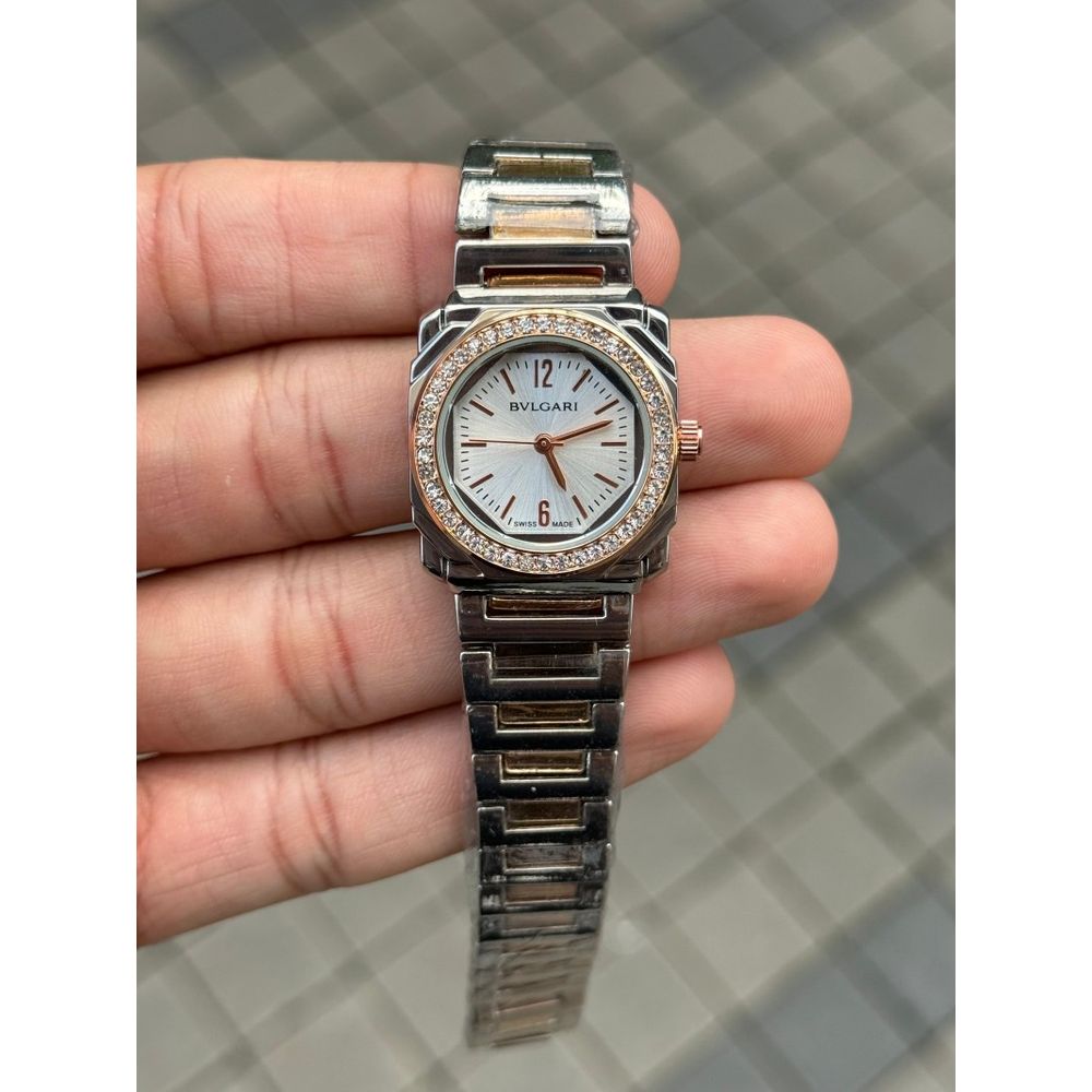Bvlgar i Women s White Dial