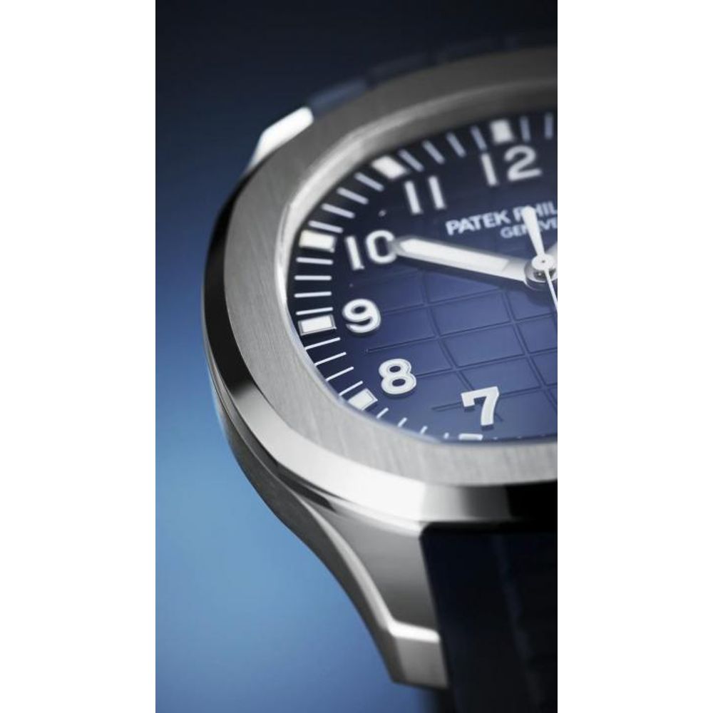 Pate_ek Philippe Aquanaut 5167R-001Bettry blue silver blue