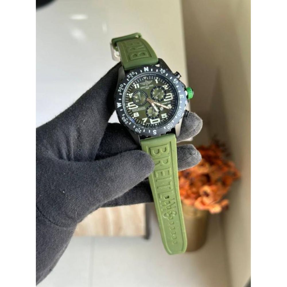Breitling Endurance Pro Green (Date working)