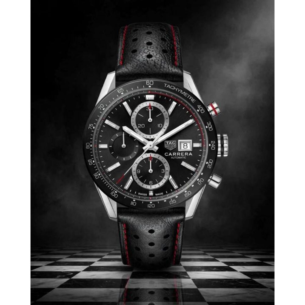 Tag heuee_r Carrera Caliber 17 black