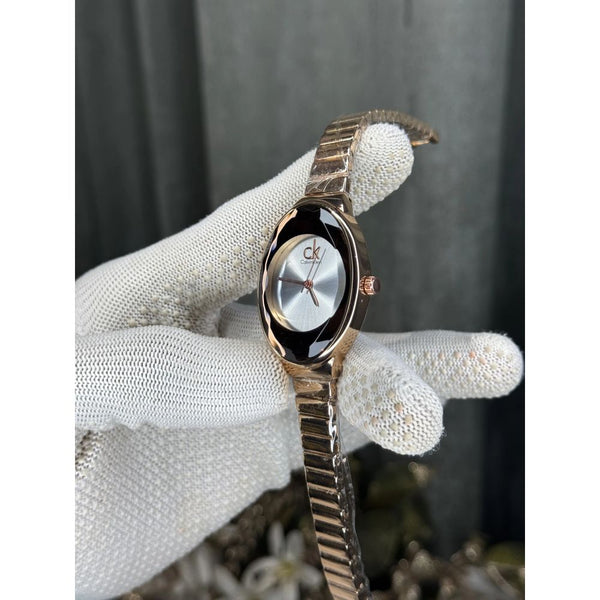 Calvin Klei n Oval Copper White Premium Watch