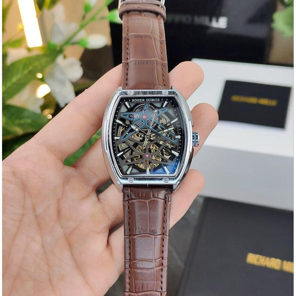 ROGER DUBUISWACH M-853