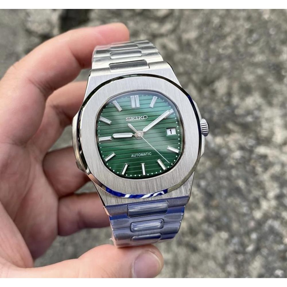 Seiko Nautilus Quartz Steel Quality