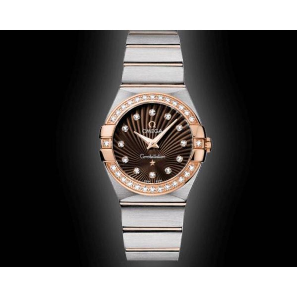 Omeg_ga Constellation Quartz luxury watch.