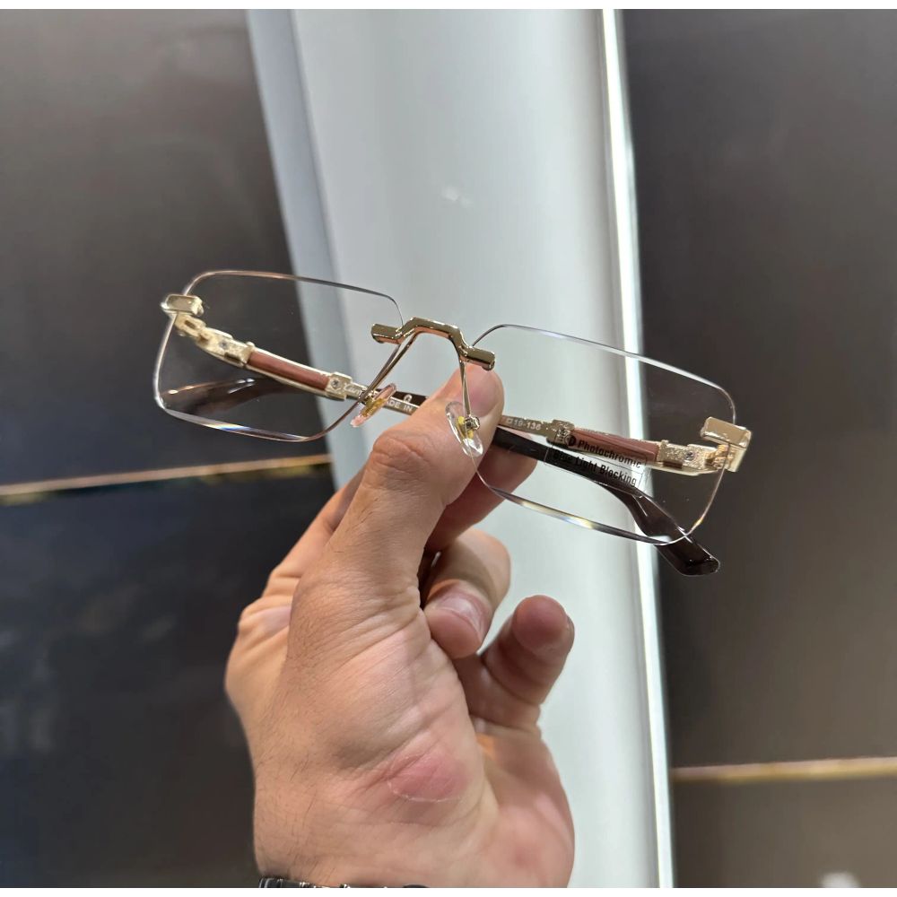 Cartie r Gold Photochromic Premium Glasses 017