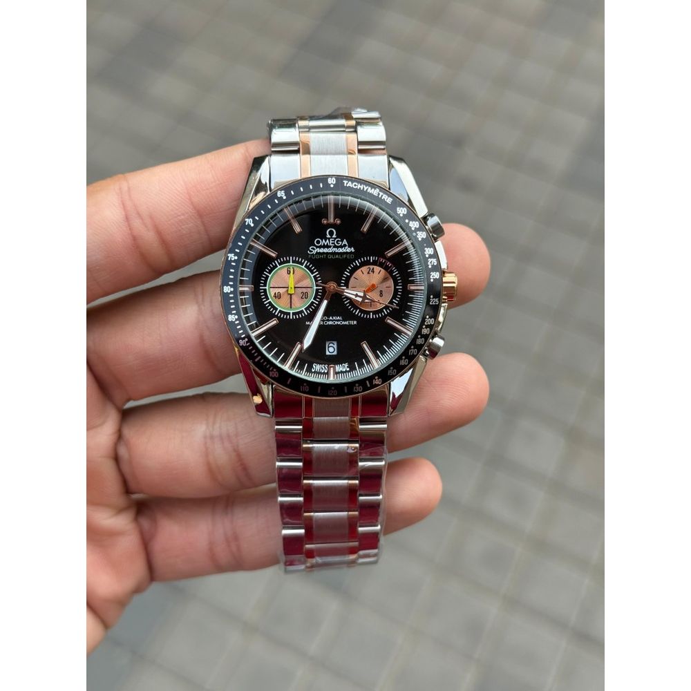 Omeg a Speedmaster Chronograph