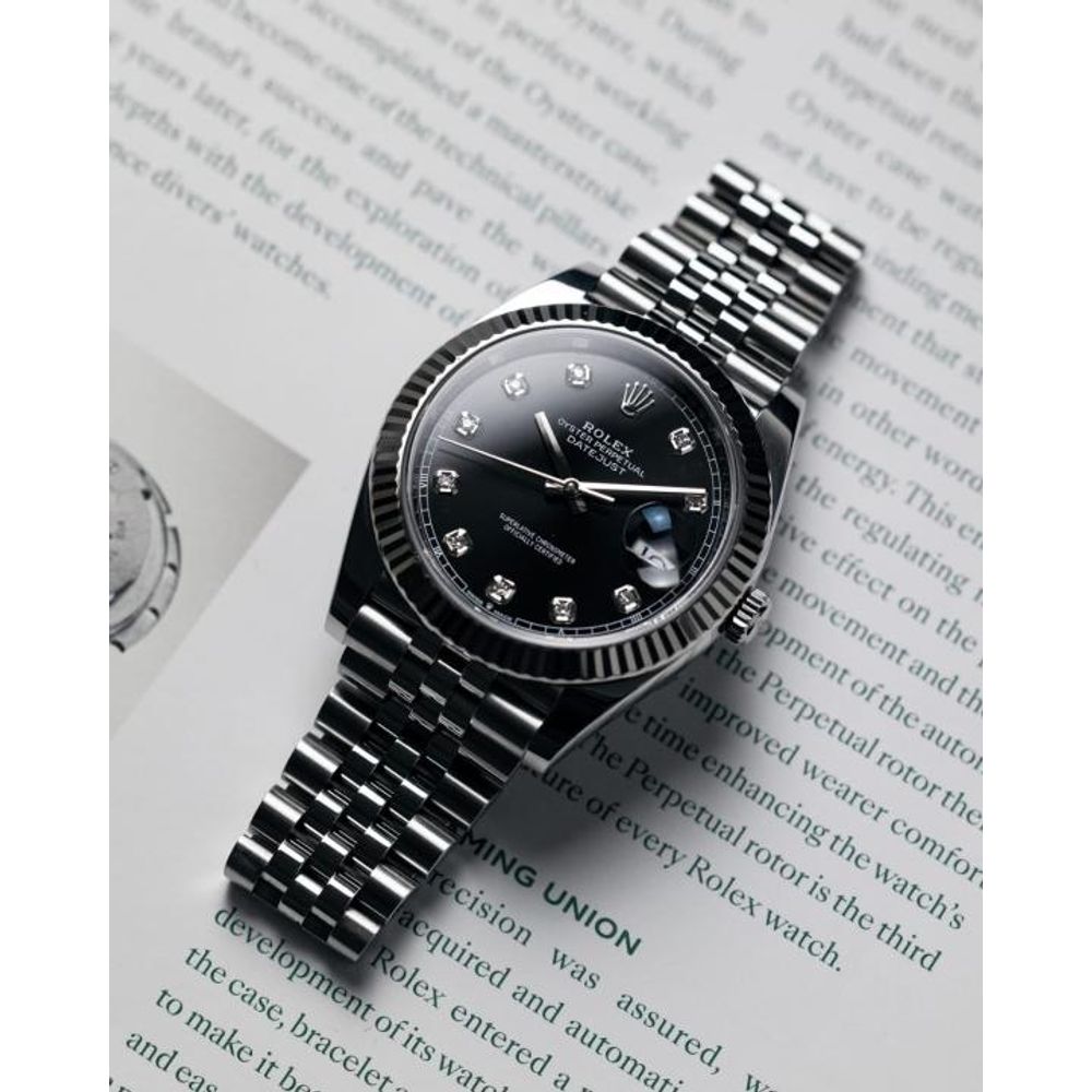 Rolee_x Oyster Perpetual Date Just Diamond Silver-Black-Diamond