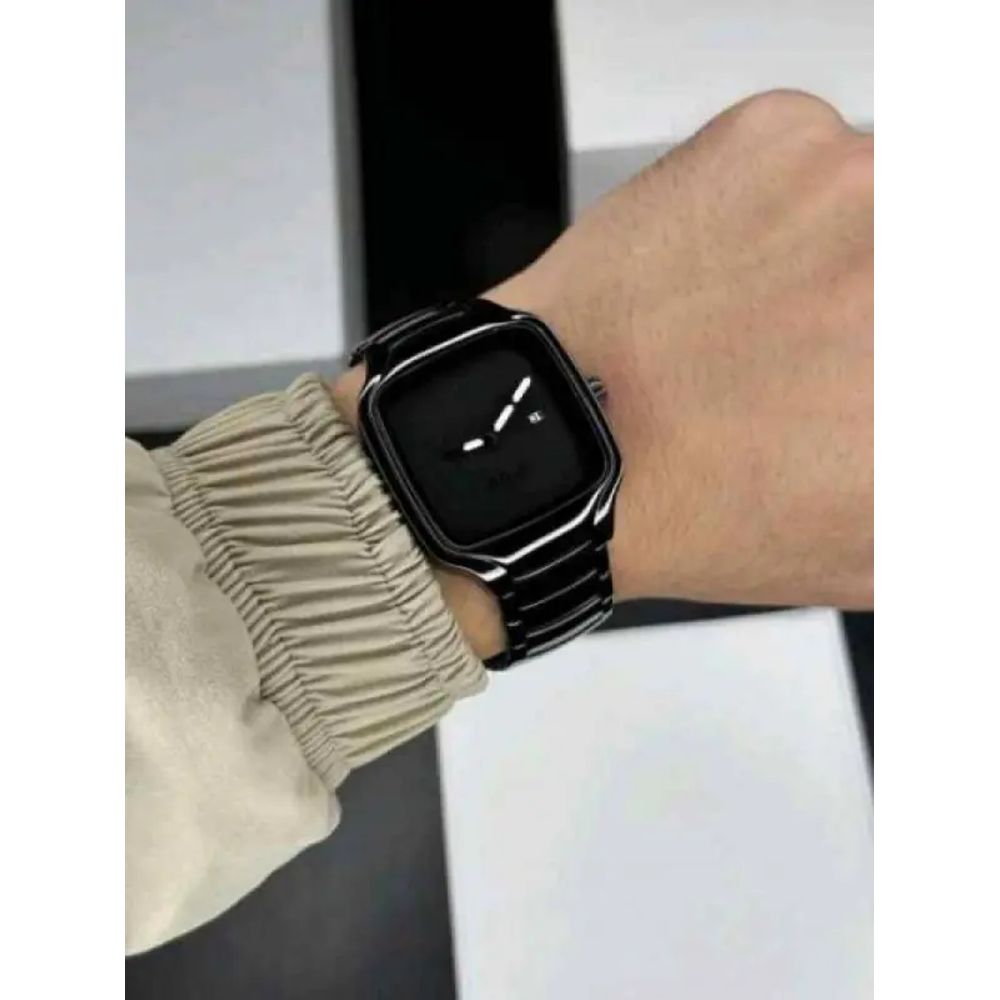 Raa_do True square full black