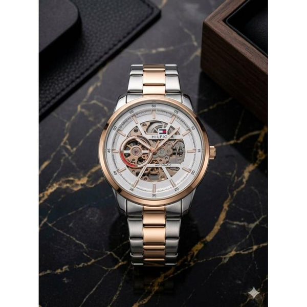 Tommy Hilfge r Automatic