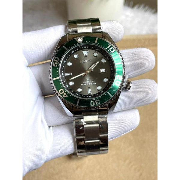 Seiko Prospex Asia Pacific Silver Green AT498