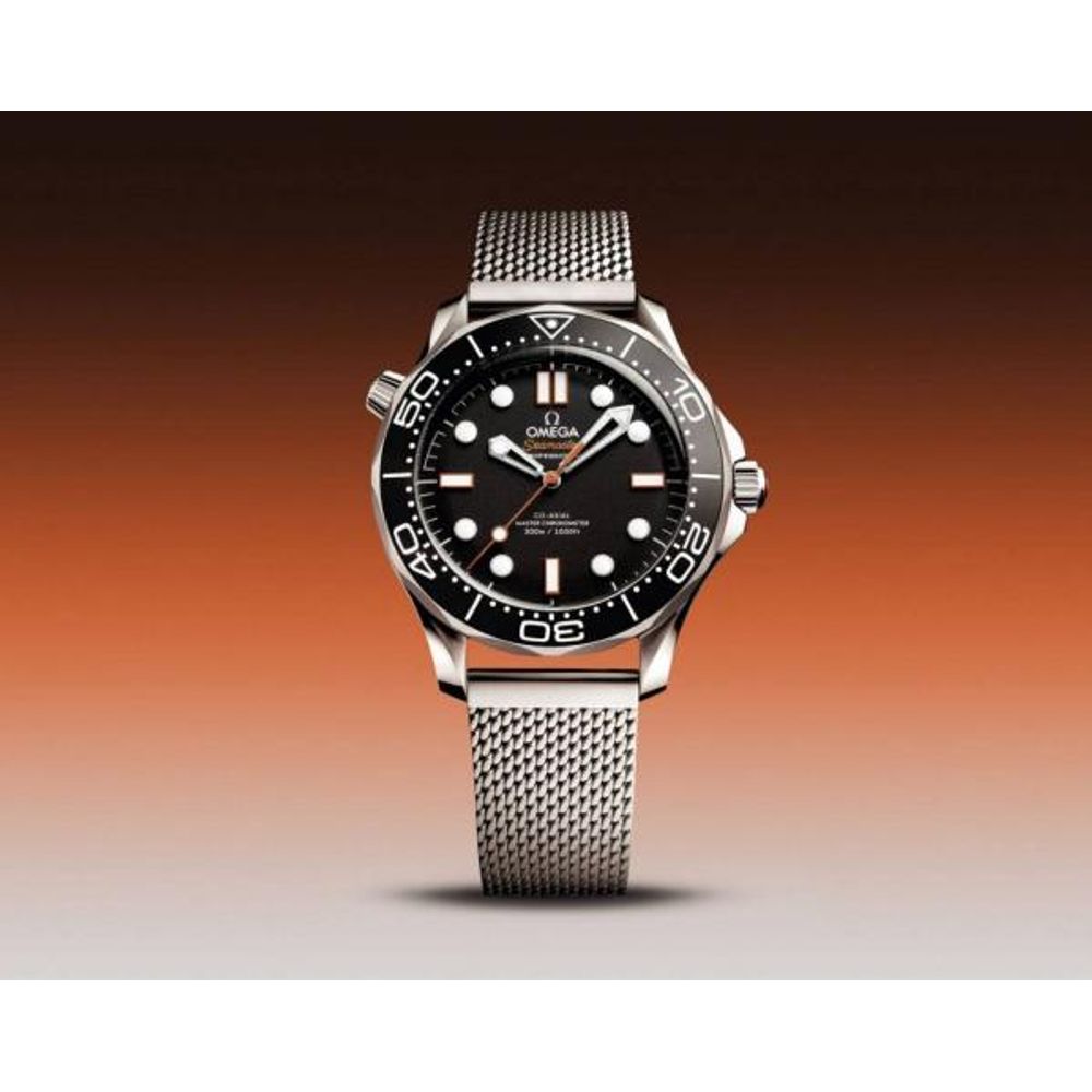 Omegg_a Seamaster Diver 300 Automatic silver Black orange niddle
