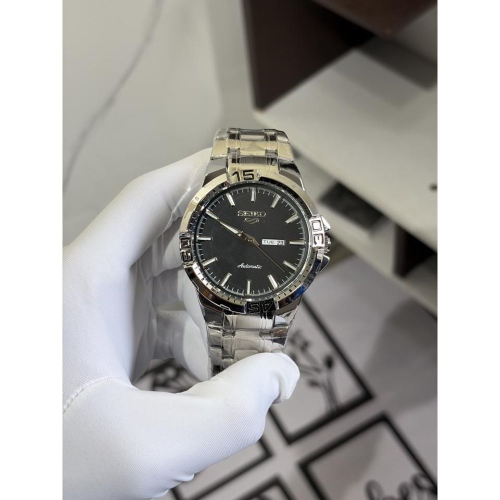 SEIKO 5 DAY DATE SWISS MOVEMENT 1190